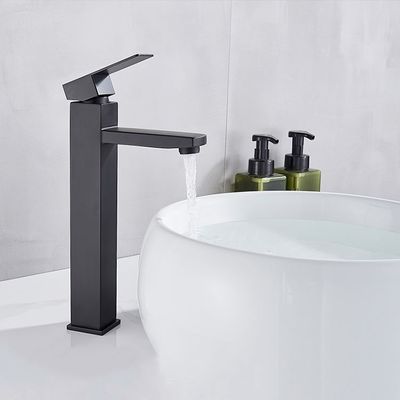 Özel Elektroliz Bulaşık Yıkama Musluğu Kare Kurşunsuz Siyah Banyo Havzası Musluğu